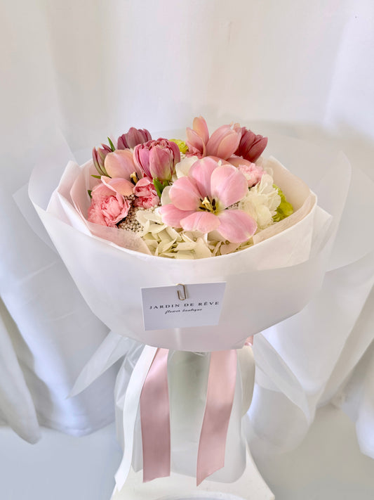 Belle Signature Bloom Bouquet